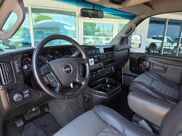 2022 GMC Savana Cargo 2500 Work Van