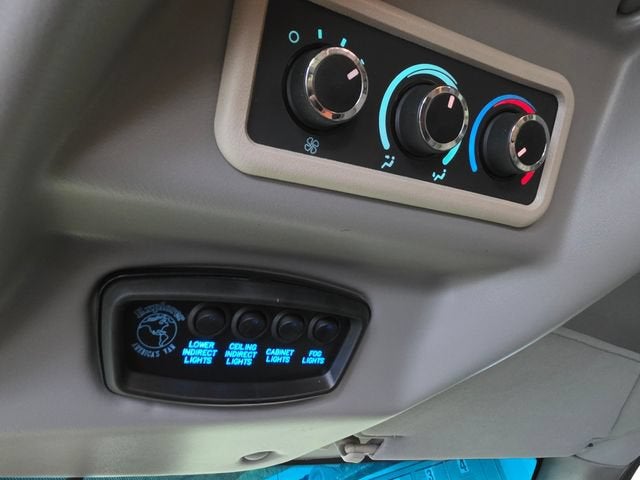 2022 GMC Savana Cargo 2500 Work Van