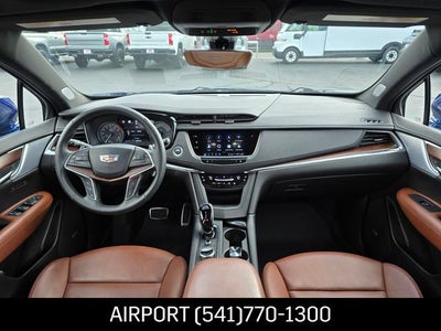 2025 Cadillac XT5 Sport