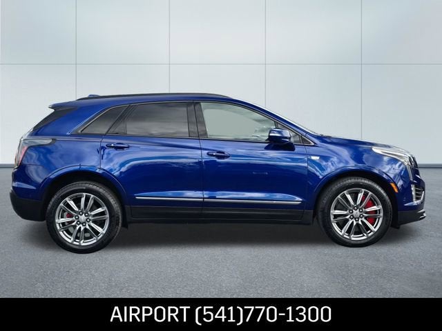 2025 Cadillac XT5 Sport
