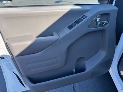 2017 Nissan Frontier SV V6