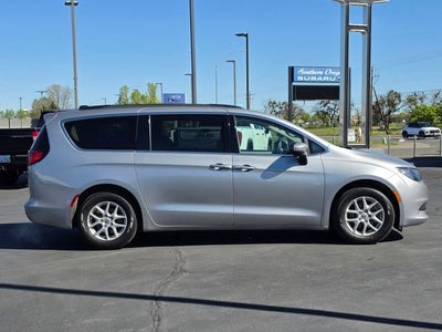 2021 Chrysler Voyager LXI