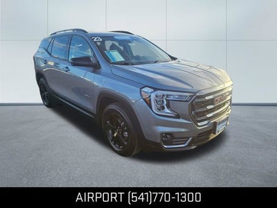 2023 GMC Terrain AT4