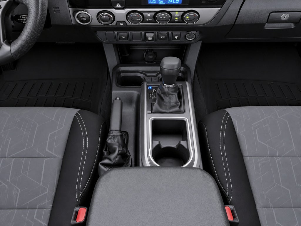 2022 Toyota Tacoma 4WD SR5
