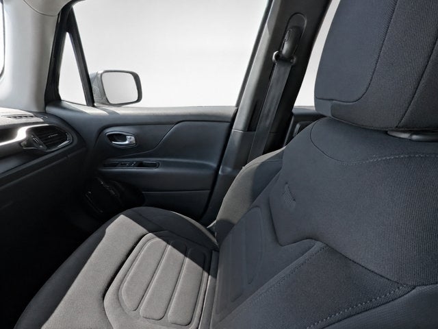 2017 Jeep Renegade Altitude